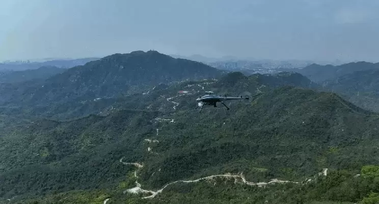 Mais de 3.000 horas de patrulhamento florestal: drones da Purple Swallow constroem uma robusta "barreira corta-fogo" na floresta.
